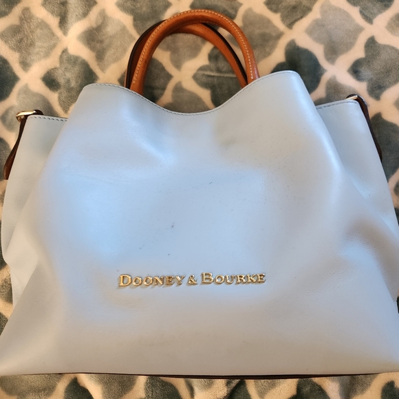 Dooney & Bourke Handbags - Dooney and Bourke Large Barlow